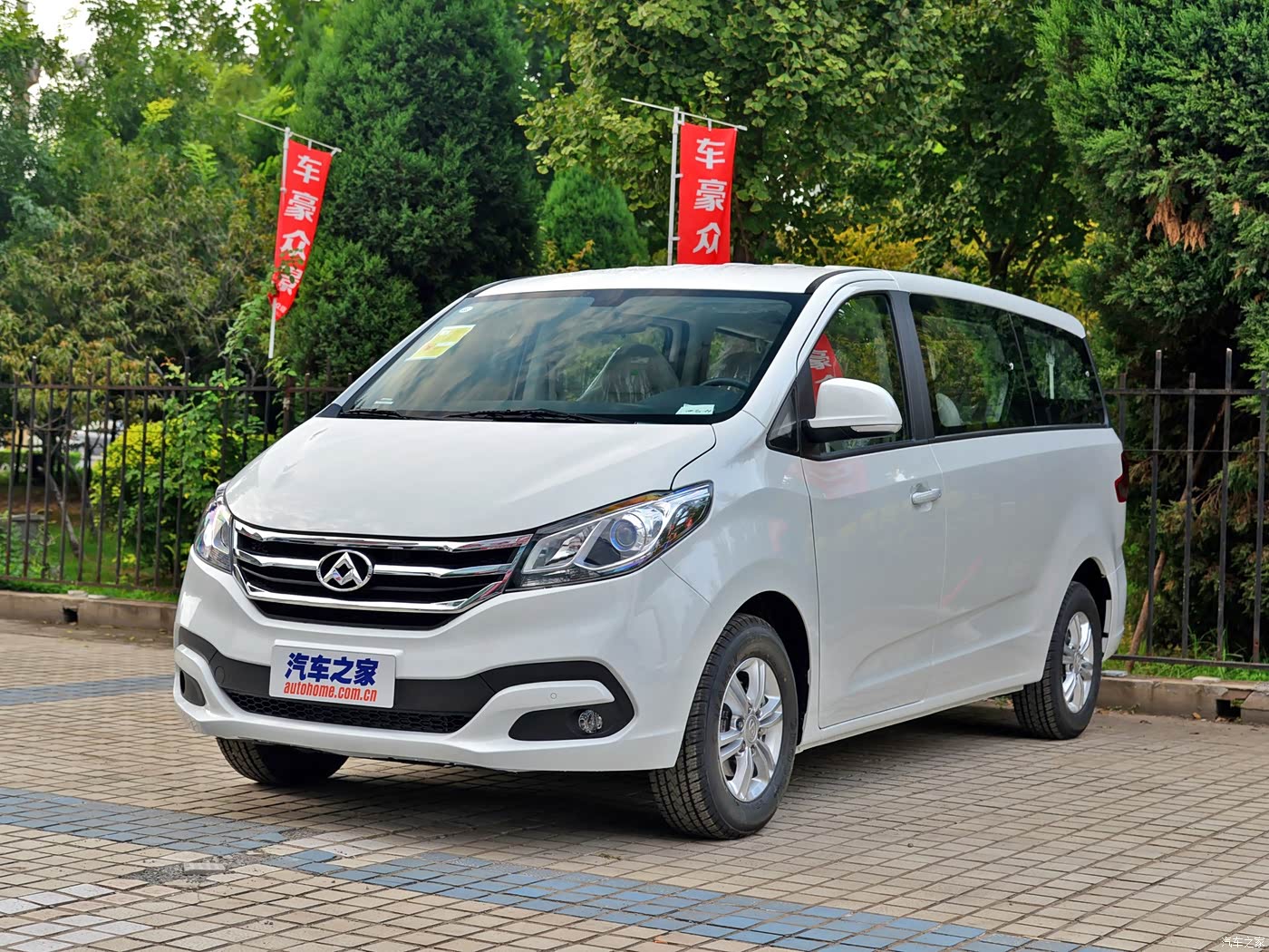 2016款19t手动精英版柴油国v