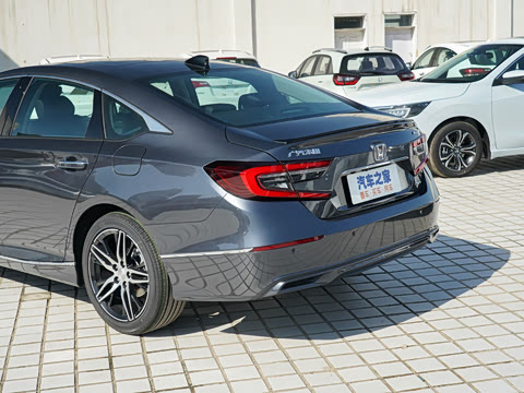 2022�� �񡤻춯 2.0L ��ҹ�����ǰ�