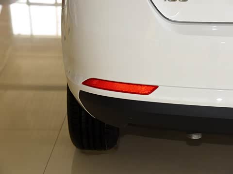 2016�� �Ŀ� 1.6L �Զ�ǰ�а�