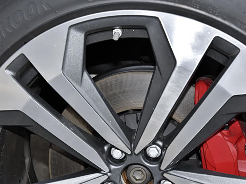 2022�� 55 TFSI ����������