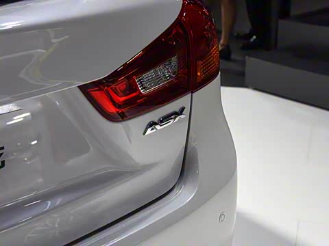 2018�� 2.0L CVT����������