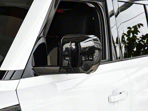 2022�� 110 P400 X-DYNAMIC HSE