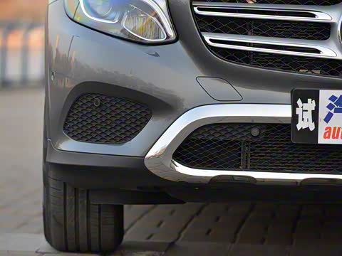 2016�� GLC 260 4MATIC ������