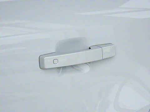 2022�� 110 P400 X-DYNAMIC HSE