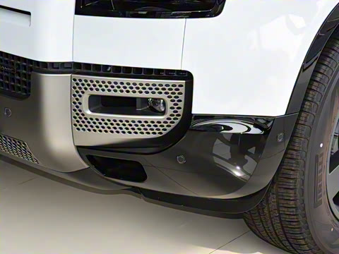 2022�� 110 P400 X-DYNAMIC HSE