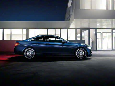 2016�� B4 BITURBO Coupe