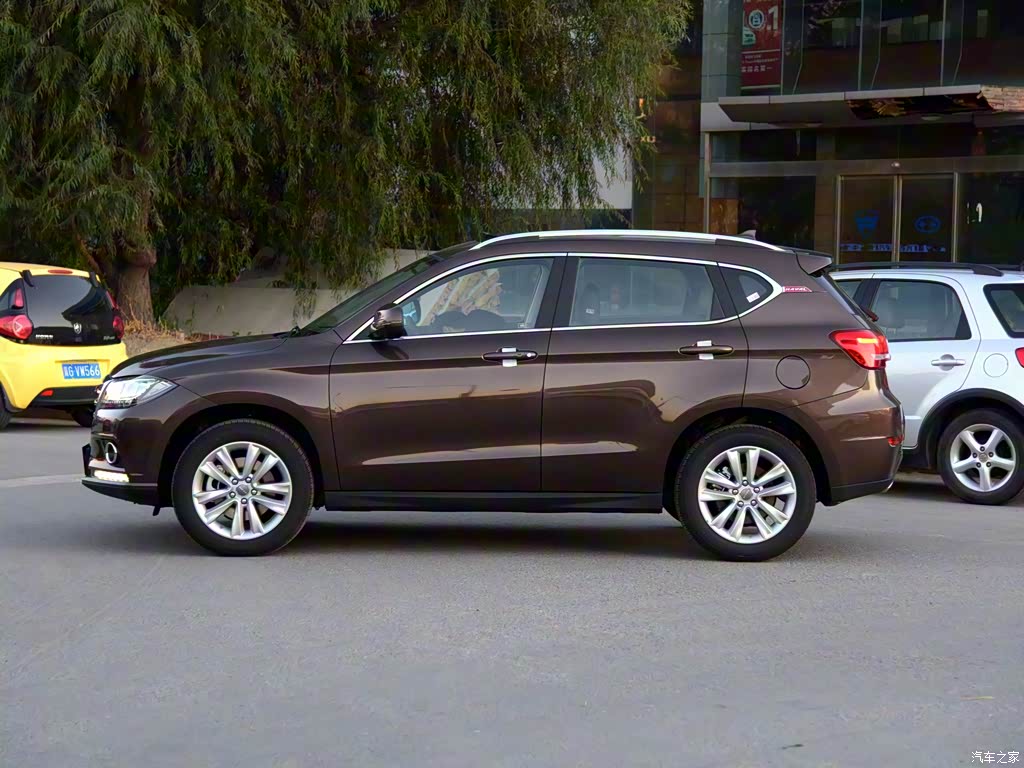 长城汽车 哈弗h2 2016款 1.5t 手动两驱豪华型