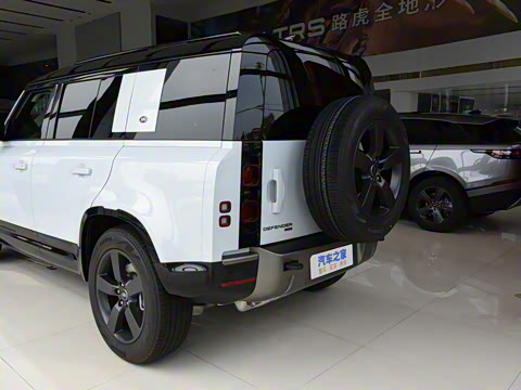 2022�� 110 P400 X-DYNAMIC HSE