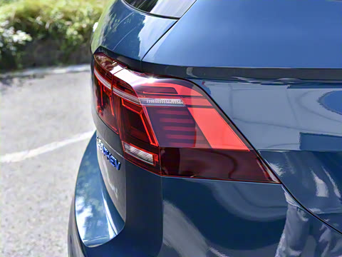 2022�� 430PHEV ���춯�콢��