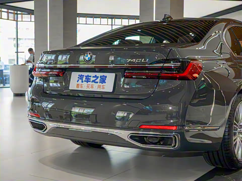 2021�� 740Li xDrive ������ ������װ