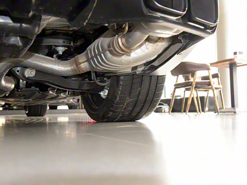 2021�� AMG C 63 ���ܳ�