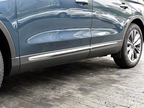 2015�� 2.7T ������ҫ��