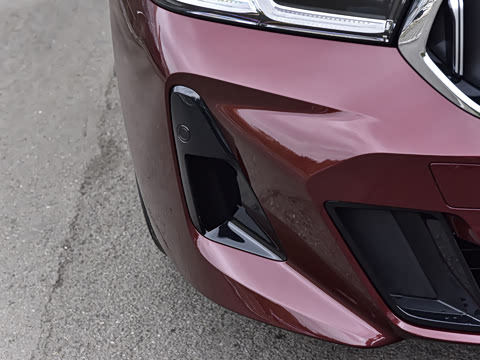 2021�� �Ŀ� 630i M�˶������мҰ�