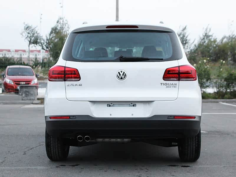 上汽大众 途观 2016款 300tsi 手动两驱风尚版