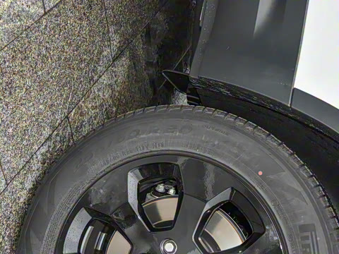 2022�� 110 P400e