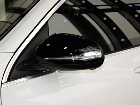 2021�� EQC 350 4MATIC