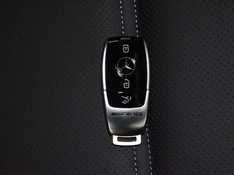 2021�� AMG E 63 S 4MATIC+