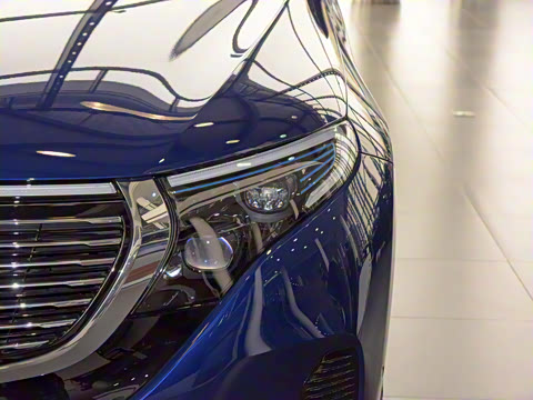 2021�� EQC 350 4MATIC