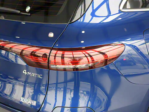 2021�� EQC 350 4MATIC