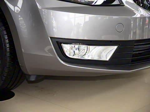 2016�� 1.6L �Զ����а�