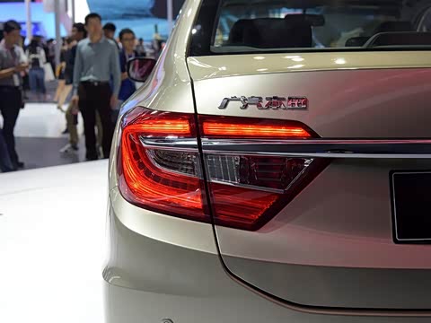 2016�� 1.8L CVT�콢��