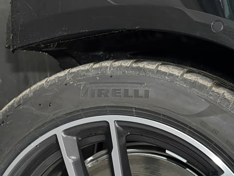 2022�� 535Le �ȷ��M�˶���װ