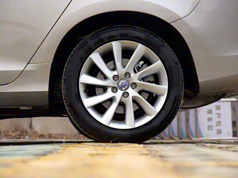 2016�� T5 ���ݰ�