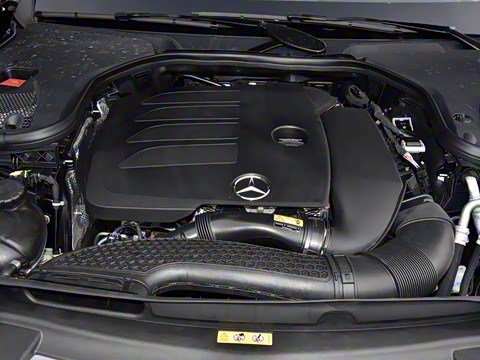 2021�� �Ŀ� E 300 L �˶�ʱ����