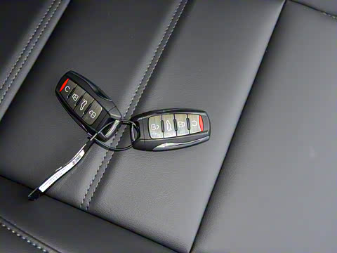 2022�� 2.0T ����������Ӣ�� 5��