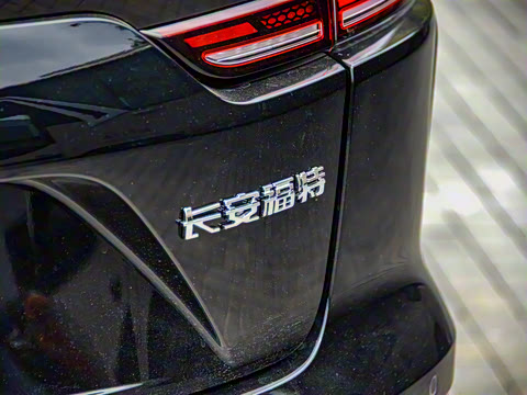 2022�� EcoBoost 245 ST-Line