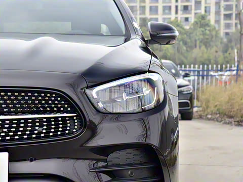 2021�� �Ŀ� E 300 L �˶�ʱ����