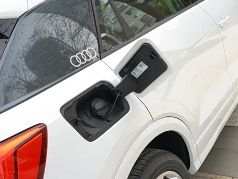 2021�� 35 TFSI ����������