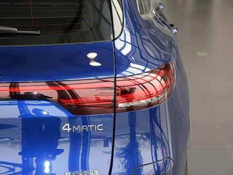 2021�� EQC 350 4MATIC