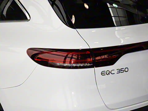 2021�� EQC 350 4MATIC