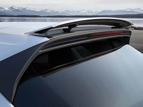 2018�� Cayenne Turbo 4.0T