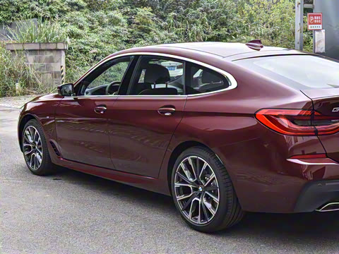 2021�� �Ŀ� 630i M�˶������мҰ�