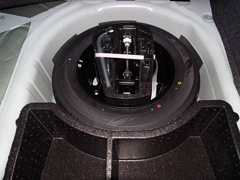 2016�� 1.6L �ֶ����а�