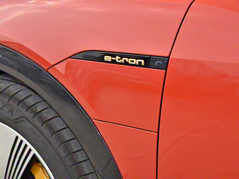 2021�� Sportback 55 quattro ��ѡ��