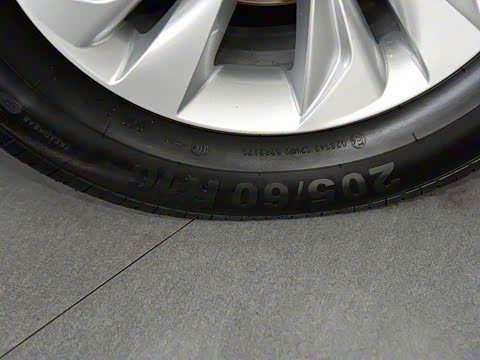 2017�� 1.6L �ֶ�������