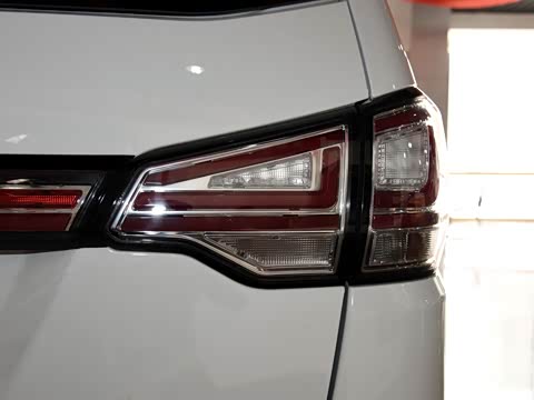 2016�� 1.6L �ֶ�������