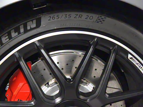 2021�� AMG E 63 S 4MATIC+