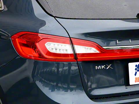 2015�� 2.7T ������ҫ��