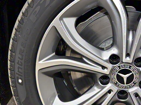 2021�� �Ŀ� E 300 L �˶�ʱ����