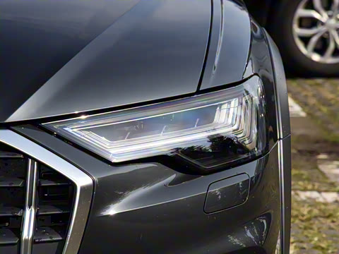 2022�� allroad quattro ̽���� 55 TFSI ����ԽҰ��