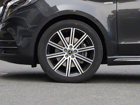 2021�� V 260 L ����������