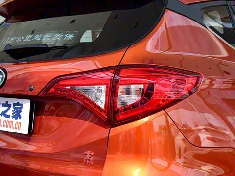 2016�� ������ 1.5TI �ֶ���Ӣ��