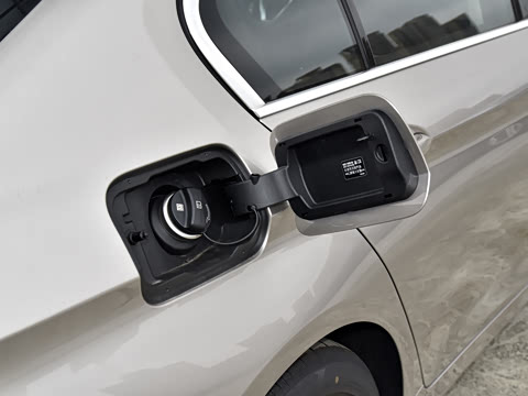 2022�� 535Le ������װ