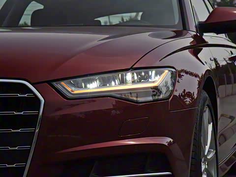 2017�� Avant 40 TFSI �˶���