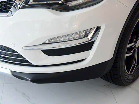 2017�� �׽�� 1.5T �ֶ�������