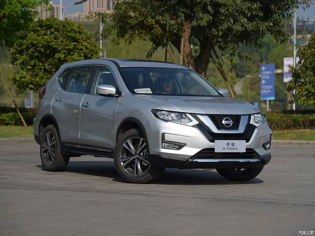 奇骏2017款 2.5l cvt豪华版 4wd